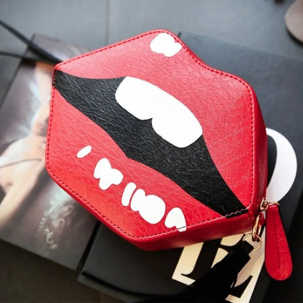 Brillante Estrella red lips sling bag